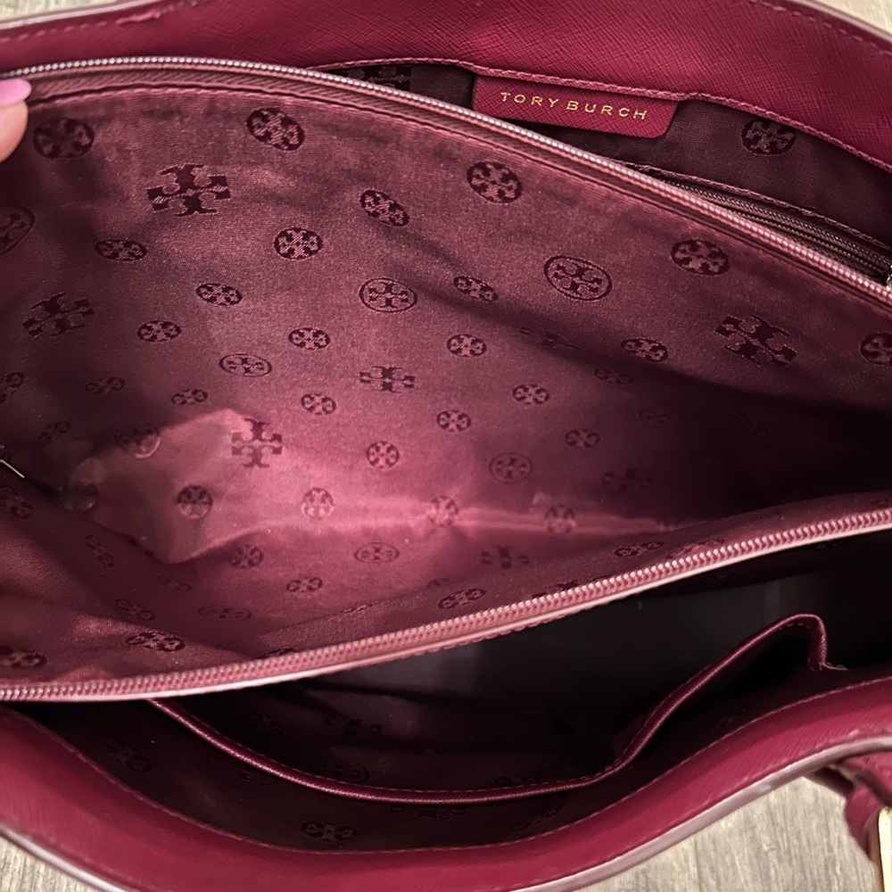 EUC! Tory Burch Tote Bag - Picture 8 of 16